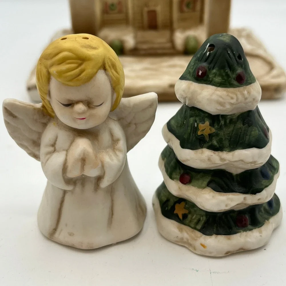 Church Napkin‎ Holder & Praying Angel Christmas Tree Salt Pepper Shaker Set READ